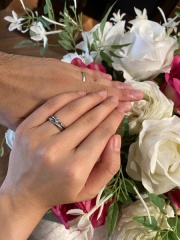 【TANZO.(鍛造指輪)の口コミ】 （デザイン）
夫婦それぞれ納得のいくデザインに定まったためです。
希望…