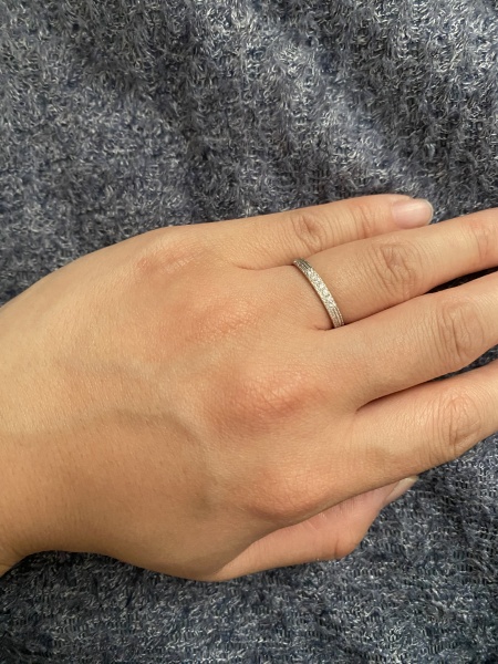 デザインが他ではあまりみたことない指輪。 つけるとオシャレな デザインが他ではあまりみたことない指輪。 つけるとオシャレな