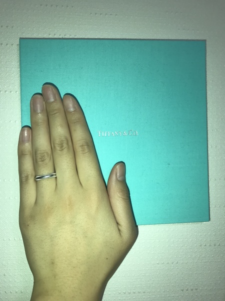 Tiffany & Co. ティファニーブルー リング 光輝くリングを付けた瞬間ビビッときました。本当はウェーブで