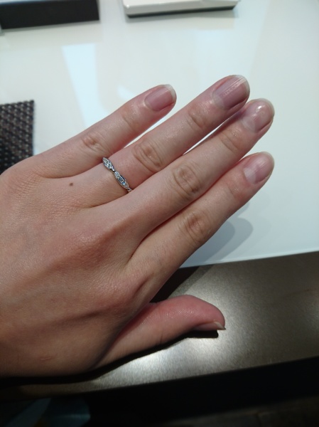 あまりシンプルすぎず オシャレなものを探していました 石が付いていない Lucie ルシエ の結婚指輪の口コミ 評判 Ringraph リングラフ あまりシンプルすぎず オシャレなものを探していました 石が付いていない Lucie ルシエ の結婚指輪の口コミ 評判 Ringraph リングラフ