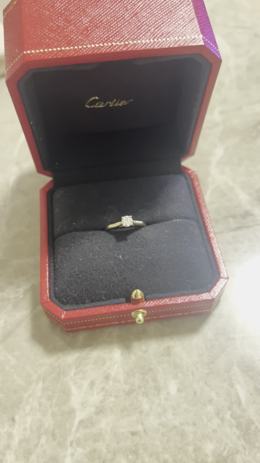 実物はもっと綺麗です