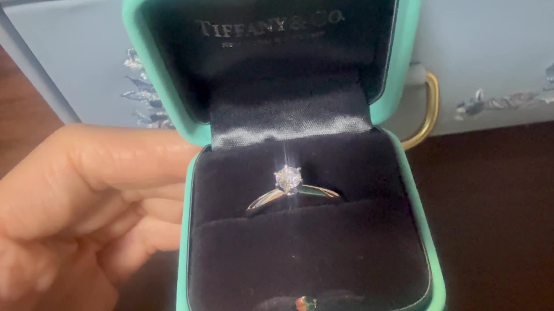 キラキラと綺麗です。