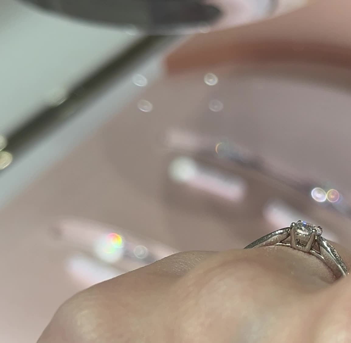 指輪の高さは低め