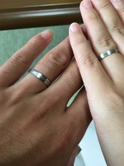 【Ptau(ピトー)の口コミ】 決め手は、シンプルなデザインと、平たいデザインです。何より店長さんの…