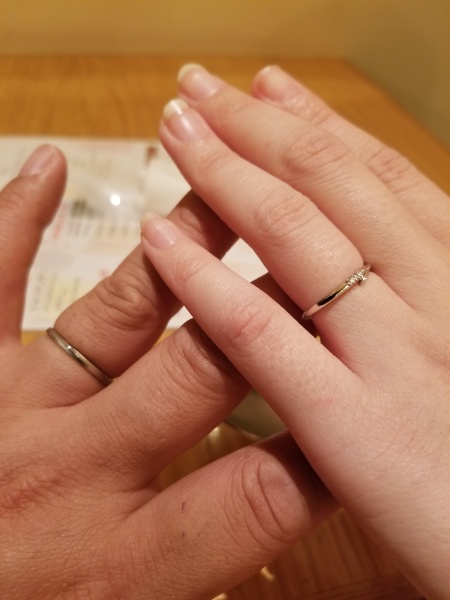 アイプリモ 結婚指輪 ペア ペアリングであることが一目瞭然なリングです。ペアリングといっ