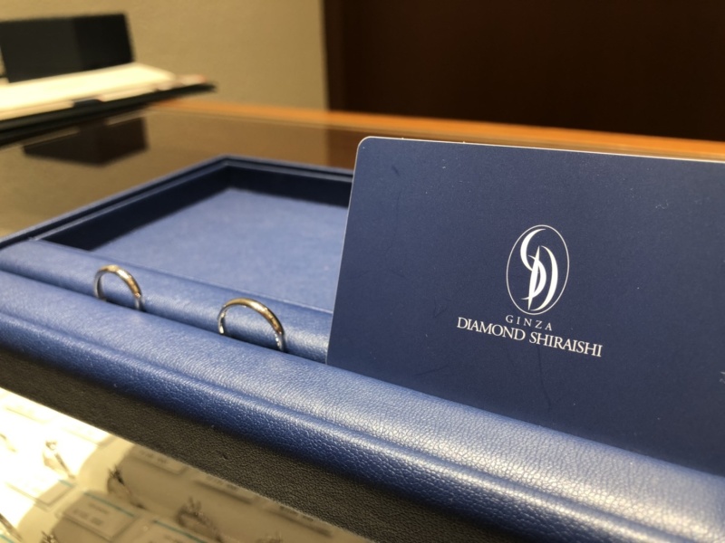 シンプルでつけ心地が良く 飽きないデザインのものを探していました こ 銀座ダイヤモンドシライシの結婚指輪の口コミ 評判 Ringraph リングラフ