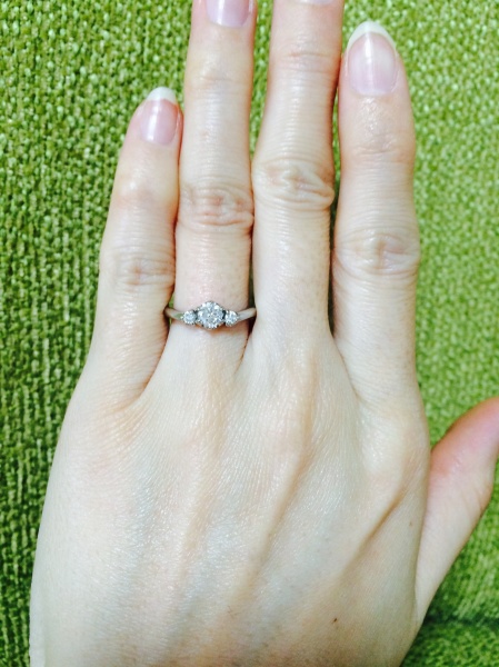主人と一緒に入籍前に婚約指輪と結婚指輪を両方見に行きました