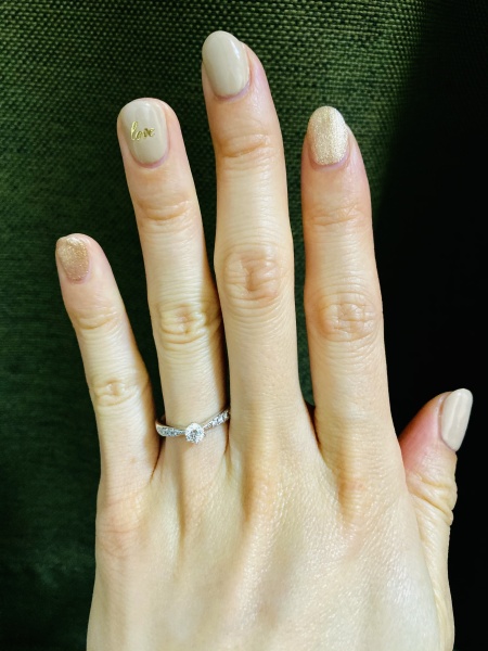 TASAKI 婚約指輪 ダイヤ リング 美品 箱付き　刻印なし TASAKI 婚約指輪 ダイヤ リング 美品 箱付き 刻印なし - メルカリ