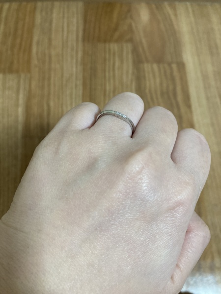 初めて結婚指輪を見たお店がアイプリモでした。 担当の人が