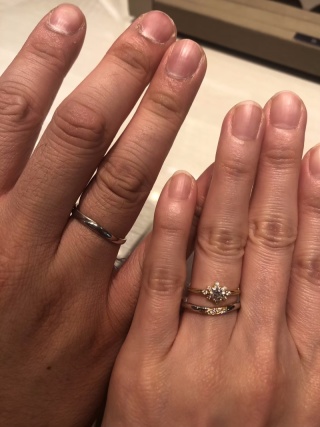 【BRIDGE(ブリッジ)の口コミ】 シルバーのリングにワンポイントで入っているゴールドがとても可愛かった…