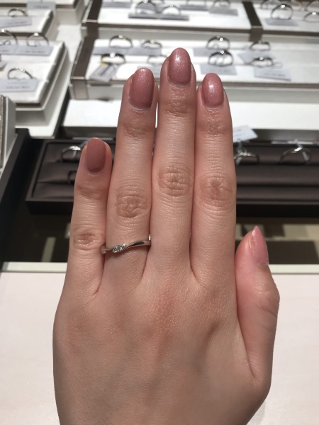 店員さんからこちらのデザインは改良が重ねられたとお伺いしました