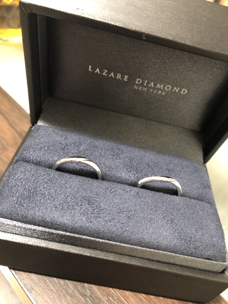 デザインはもとより2人が好きな海をイメージした指輪で 名前の由来がとて ラザール ダイヤモンド Lazare Diamond の結婚指輪の口コミ 評判 Ringraph リングラフ デザインはもとより2人が好きな海をイメージした指輪で 名前の由来がとて ラザール ダイヤモンド Lazare Diamond の結婚指輪の口コミ 評判 Ringraph リングラフ