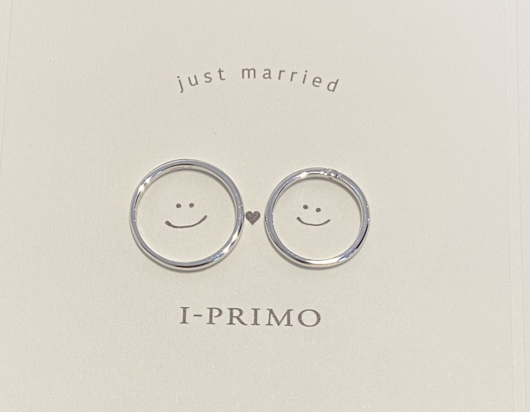 当初はエポナというリングを希望していましたが、仕事中の着用も考える