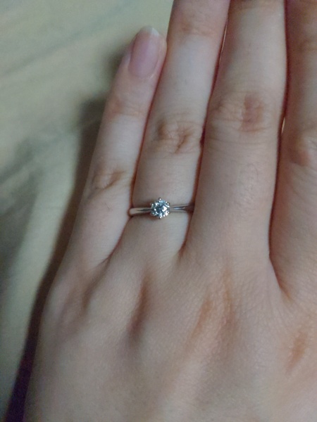 ヨンドシー 4℃ 婚約指輪 8号 0.25カラット ダイヤ 冠婚葬祭 ヨンドシー