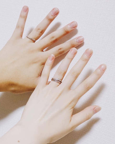 HOSHI NO SUNAブランドで結婚指輪は買うことに決めていて、婚約