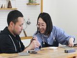 輝くほどに思いを込めて。プラチナの手作り結婚指輪
