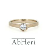 【TROA(トロア)】six‐シックス