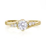 【DIAMOND DOT LAB(ダイアモンド ドット ラボ)】Clair【クレール】のエンゲージジリング(婚約指輪)。