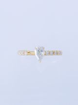 【ENEY(エネイ)】ONE K18YG PEAR 0.5CT HALF ETERNITY RING
