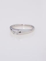 【ENEY(エネイ)】DROP STRAIGHT 0.2CT HALF MOON DIAMOND PT900 RING