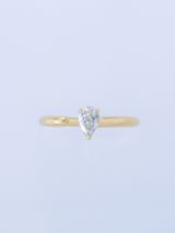 【ENEY(エネイ)】ONE K18YG 0.5CT PEAR RING