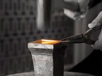 「丈夫で、美しい」鍛造製法とは