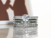 オートクチュールで培った繊細なデザイン