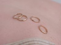 「ロゼチナ」素肌に溶け込むようにフィットするベージュカラーが特徴のオリジナル素材