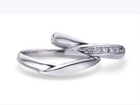 優しい着け心地は、0.1mmにまでこだわっているからです