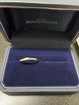 【銀座ダイヤモンドシライシの口コミ】 結婚指輪としてダイヤモンドシライシのこの指輪を選びました。派手すぎず…
