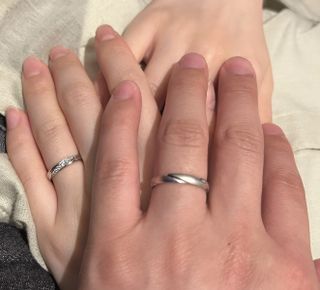 【Beauty and the Beast(ディズニー美女と野獣)の口コミ】 シンプルであり、個性的なデザインの指輪だなと、第一印象から気になって…