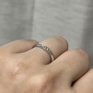 【アイプリモ(I-PRIMO)の口コミ】 仕事柄毎日着けられないので、特別な結婚指輪を探していました。選んでい…