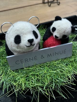 【CERNÉ＆MINUÉ by BIJOUPIKO(セルネとミヌエ バイ ビジュピコ)の口コミ】 普段使いもしやすくアンティーク調のオリジナルな指輪です。2人の結婚記念…