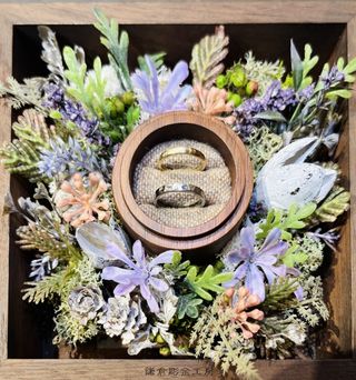 【鎌倉彫金工房の口コミ】 素材、指輪の幅、加工を自由に選択して、それぞれ好きなデザインでこだわ…