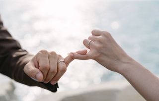 【銀座ダイヤモンドシライシの口コミ】 他にも結婚指輪ブランド多数ある中で、どこよりもコスパ良いのに、ダイヤ…