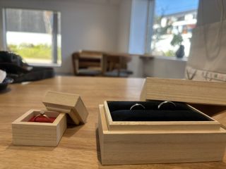 【出雲結(いずもゆい)の口コミ】 斜めに入ったデザインがとても気に入っており、ダイヤモンドがキラキラと…