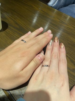【TANZO.(鍛造指輪)の口コミ】 丈夫だし付け心地が良くて最高です！
私たちはずっと付け続けていたいので…