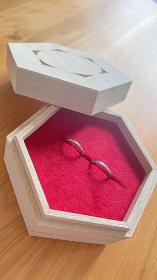 【出雲縁(いずもえん)の口コミ】 ワックス制作や棒地金制作、制作法から選べます。
デザインは甲丸 / 平打…