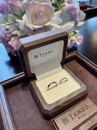 【TANZO.(鍛造指輪)の口コミ】 自分でデザインを決めれて、着け心地もいいのがオススメポイントです
ハー…