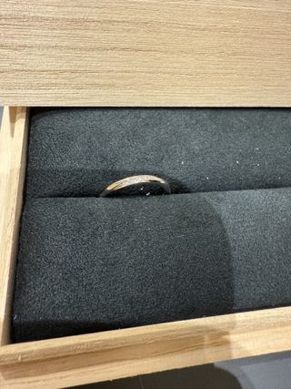 【出雲結(いずもゆい)の口コミ】 シンプルで普段使いに良さそうです。
それぞれのシリーズに物語があり、ど…