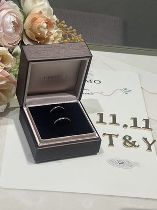 【アイプリモ(I-PRIMO)の口コミ】 とてもシンプルなデザインなのですが、１つのダイヤモンドがとても輝いて…