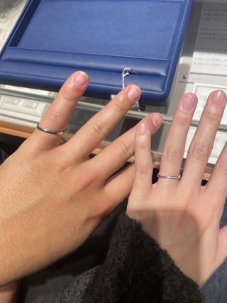 【銀座ダイヤモンドシライシの口コミ】 重みを感じない付け心地が抜群です。ですが安く見えない見た目も素晴らし…