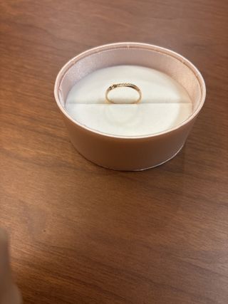 【insembre(インセンブレ)の口コミ】 軽く着け心地がいい。デザインや色も歳をとってからずっと付けれると思う…