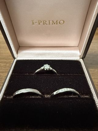 【アイプリモ(I-PRIMO)の口コミ】 すごくシンプルですがダイヤモンドがとても輝いていて普段使いもしやすく…