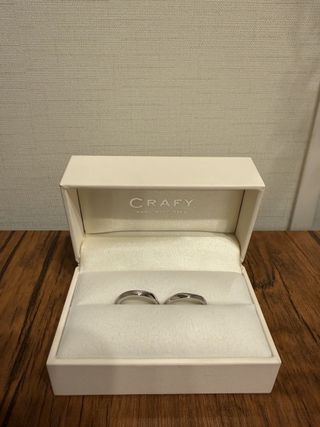 【CRAFY(クラフィ)の口コミ】 普段使いしても疲れなく、着けやすい。
また、デザインを自由に選べるので…