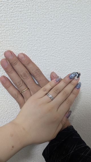 【CRAFY(クラフィ)の口コミ】 それぞれの肌の色にあった素材にしました。普段使いできるよう、シンプル…