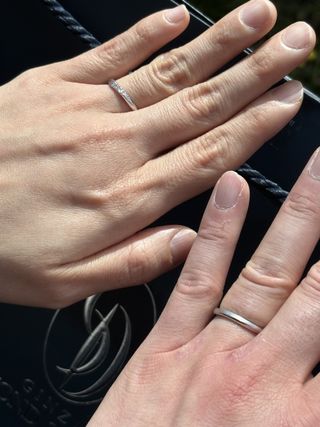 【銀座ダイヤモンドシライシの口コミ】 材質は銀座ダイヤモンドシライシが自信の持った品質とのことで、安心しま…