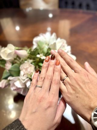 【TANZO.(鍛造指輪)の口コミ】 入籍が七夕だったので、天の川のようなデザインにしたところと、夫婦でペ…