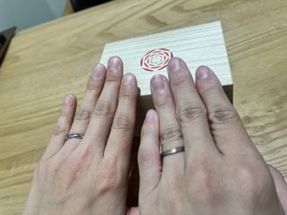 【出雲結(いずもゆい)の口コミ】 時間が経つごとにピンクゴールドの部分の色味が変わる点が決め手でした。
…