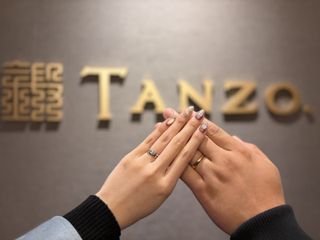 【TANZO.(鍛造指輪)の口コミ】 職人が1本1本初めから最後まで手作業のみで造る製法のため、丈夫かつ世界…
